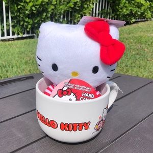 HELLO KITTY GIFT SET PLUSH DOLL IN CERAMIC MUG WITH HARD FRUIT CANDY NEW